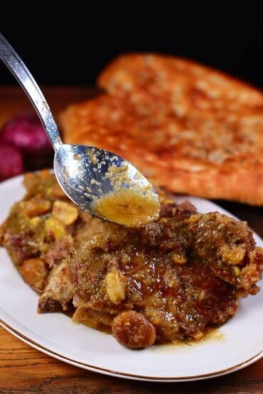 xaricde iş: Bas aspaz isi axtariram. 16 il is tebrubem var ki bunun da 10 ilini — 8