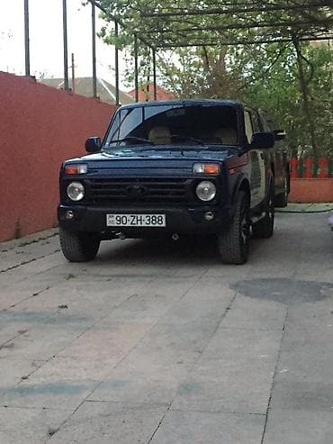 modelka niva: VAZ (LADA) 4x4 Niva: 0.7 l | 2013 il 15682 km Ofrouder/SUV — 5