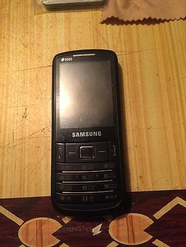 Samsung Galaxy S22 Ultra, rəng - Qara