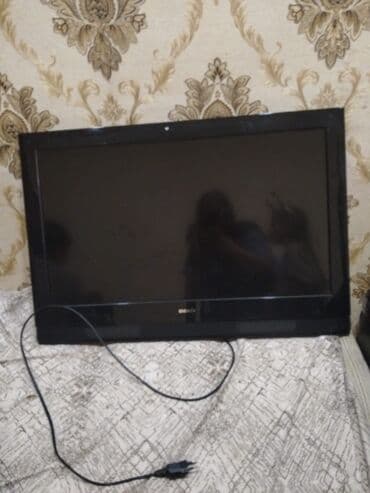 Mercedes-Benz: Televizor təcili satilir — 2