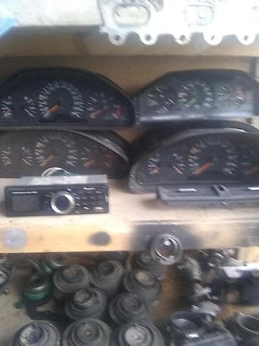 mercedes radiator barmaqlığı: Cewqa - 4 faranin priborlari satilir — 1