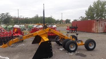 csb traktor: Lazerli Torpaq hamarlayıcı. Türkiyənin çox keyfiyyətli Alpler — 3