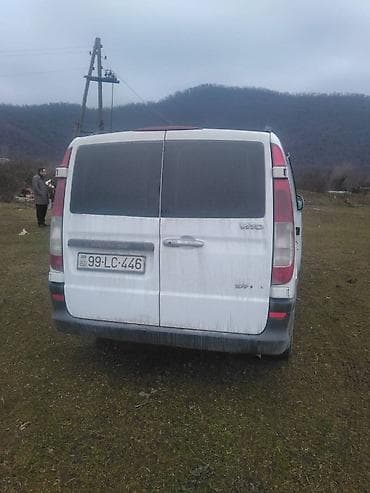 priora qapisi: Mercedes-Benz Vito: 2.2 l | 2008 il Mikroavtobus — 4