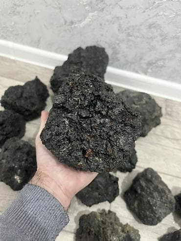 sani keci: Akvaryum üçün təbii lavalı daşlar - Material: vulkanik lava - Rəng — 7