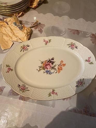 benjamin gulu: Vaza dəsti, Bogem şüşəsi — 9