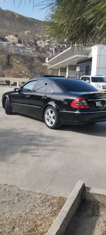 bmw 7 серия 725tds at: Mercedes-Benz E 220: 2.2 l | 2007 il Sedan — 2