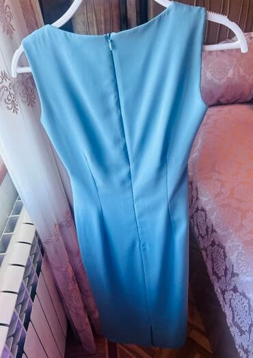 don ziyafət: 1 dəfə geyinilib. Dizdən biraz aşağıdır — 5