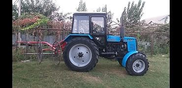 baqaj masin ucun: Belarus MTZ 892.2 traktor - Güc: 90 a.g. (D‑245 dizel mühərrik), dörd — 8