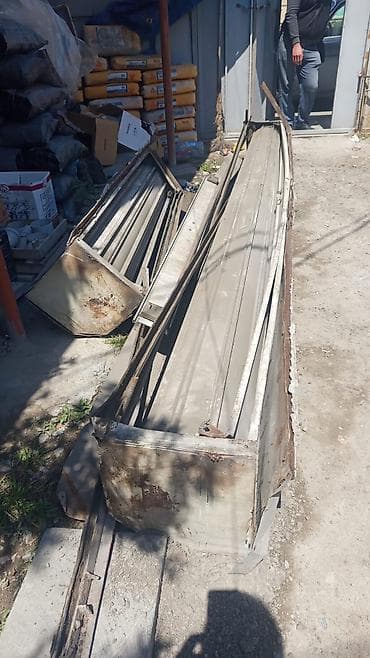 2 çi el: 3 ədəd Metal jalüz qapı panelləri və aksesuarları - Material — 2