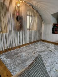 ehmedlide 5 otaqli evlerin qiymeti: Kirayə verilir: geniş və rahat mansard tipli otaq Xüsusiyyətlər: - — 4