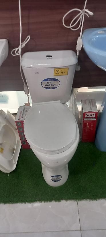kreditle drel: Daxili çəni olan kompakt unitaz dəsti - Klassik ağ keramika gövdə və — 1
