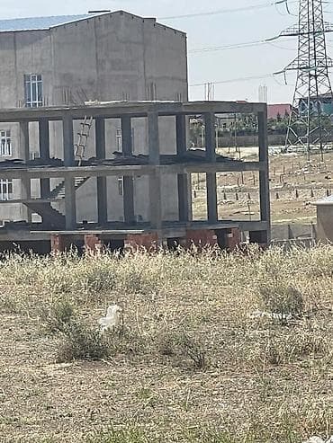 razinde ev: Tikinti — 2