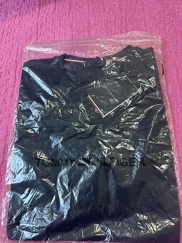 rende: Tommy Hilfiger kişi t‑şörtü 3xl ve l razmer var orjınal - Model — 1