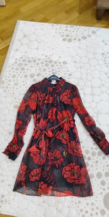 Qırmızı güllü don