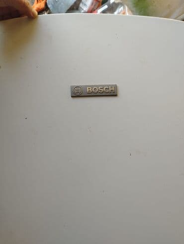 iphone ucuz modeli: İşlənmiş Kombi Bosch 28 kVt, Ünvandan götürmə, Kredit yoxdur — 1