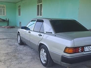 vaz 2107 abilsofka: Mercedes-Benz 190 (W201): 2 l | 1990 il Sedan — 2