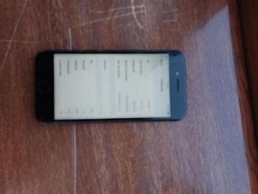 macbook pro m4 pro: IPhone 8, Qara, Simsiz şarj — 3