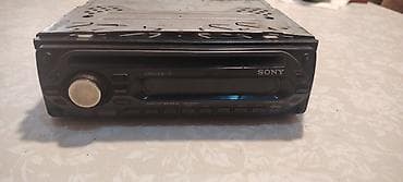 panel cit: Sony CDX-GT650 avtomobil maqnitofonu - 1-DIN ön panel, klassik dizayn — 2