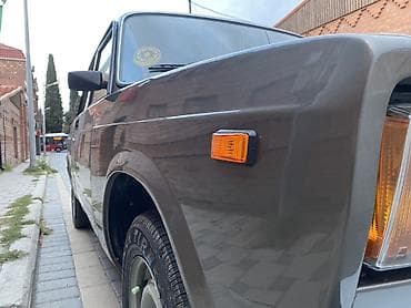 Продажа авто: ВАЗ (ЛАДА) 2107: 1.5 л | 2001 г. 55757 км Седан — 4