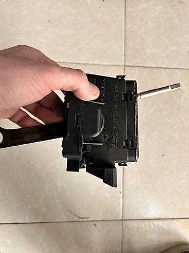 mercedes 240: W202 cesqanin 98ci il usden cixma Yaxsi veziyyetdedir Tezesin aldim — 2