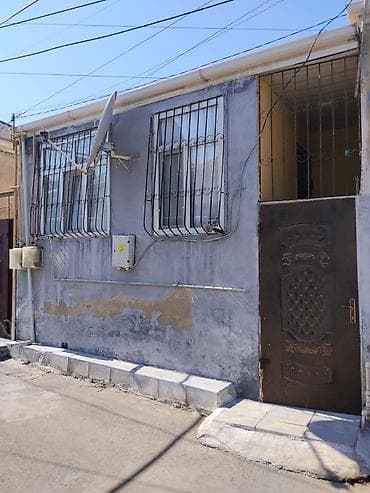 Satılır: həyət evi. Xirdalanin merkezinde xudmani heyet evi. Kursulu