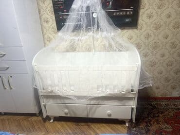 sade perdeler: Oğlan və qız üçün, Yeni, Beşik, Matras ilə — 4