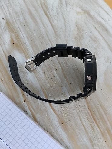 saat omega: Casio G‑Shock GA‑2100 “Carbon Core Guard” qol saatı • Model: GA‑2100 — 2