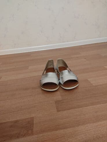 шлепанцы для бассейна: Ölçü: 37, rəng - Gümüşü, Yeni — 1