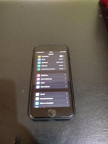 IPhone 7, 32 ГБ, Черный, Отпечаток пальца at lalafo.az IPhone 7, 32 ГБ, Черный, Отпечаток пальца