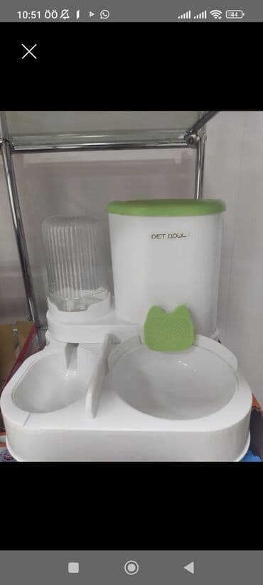 Heyvanlar üçün mallar: Su və yem təknəsi — 1