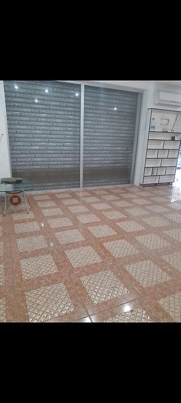 berdede kiraye evler: İcarəyə obyekt – Qara Qarayevdə, 7 saylı Doğum evinin yanı - Sahə: 35 — 3