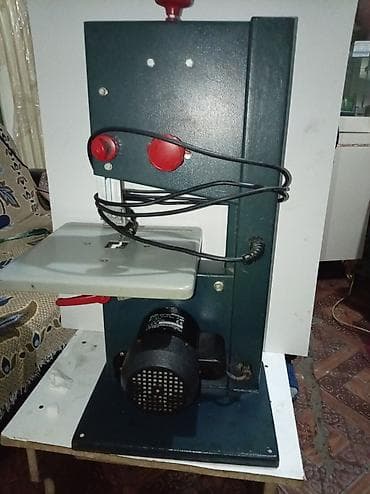 Einhell BM 200 lenta mişarı - Növ: Stolüstü lenta mişarı (band saw) - — 2