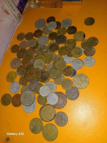 kohnə pul alıram: Hər cür qədim nadir qəpiklərim var. Satıram. 0507687338. 0773911102 — 1