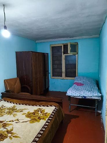 Otaqlar: Kirayə üçün 2 otaqlı sadə yaşayış yeri - Plan: ayrıca yataq otağı və — 2
