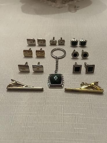 Kişi aksessuarları dəsti - 7 cüt qol düyməsi: - Gümüş tonunda — 4