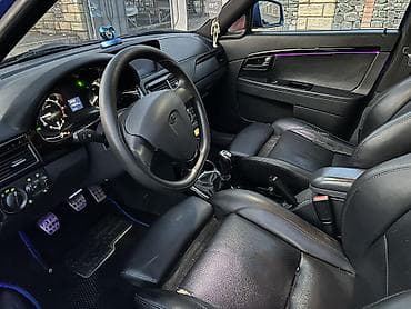 ravon r4 arenda: VAZ (LADA) Priora: 1.6 l | 2018 il 149000 km Sedan — 6