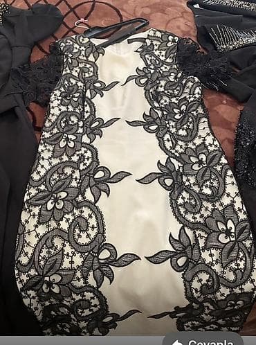 dress: Zərif və eleqant dizayna malik qadın ziyafət libası. Libas krem/açıq — 1