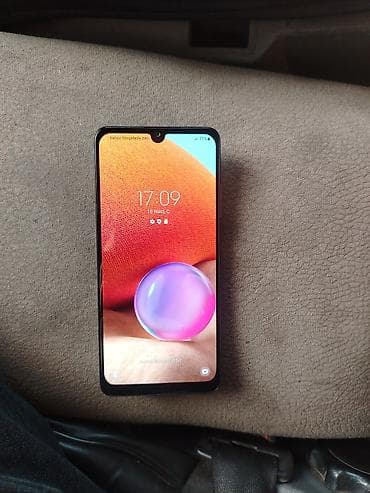 Мобильные телефоны и аксессуары: Samsung Galaxy A32, цвет - Белый — 2