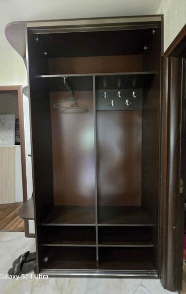 giriş dolabı: İşlənmiş, Kupe, 2 qapılı Künc dolab, Dəhliz dolabı, Azərbaycan — 1