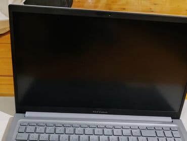 htc vive: ASUS Vivobook, 15.6 ", Intel Core i3, 256 GB — 2