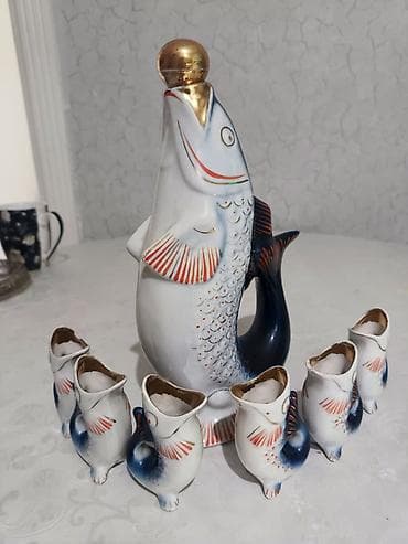 sac tava satilir: Porcelain “balıq” şərab/vodka dəsti - Komplekt: 1 böyük qrafin (balıq — 2