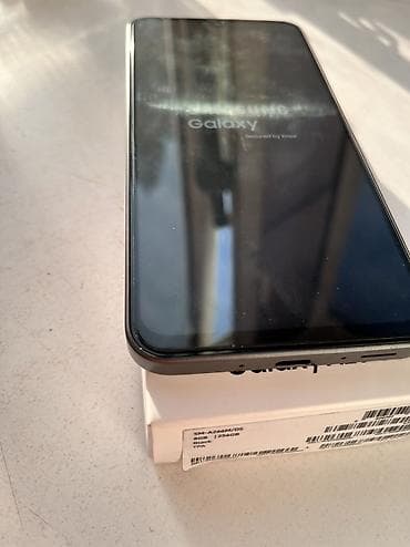 samsung a01 core: Samsung Galaxy A26 5G, 256 GB, rəng - Qara, Sensor — 6