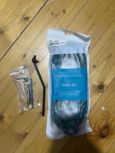 Гитары: Elektrik gitara Cort x300 FBL flip Blue 2 aydi alinib işləyirəm deyə — 2