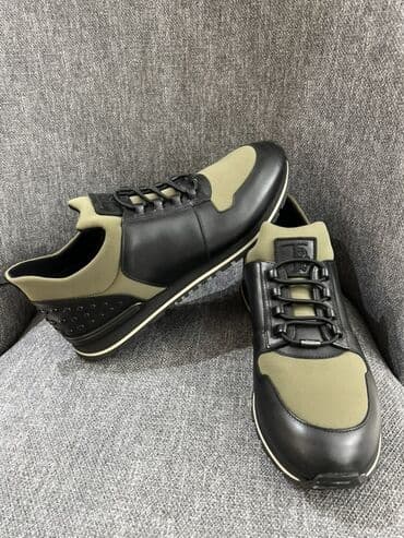 krassovkalar: Məhsul: Tod’s Italy Scuba Spoiler Matt XH Running Shoes HQ9 - Rəng — 2