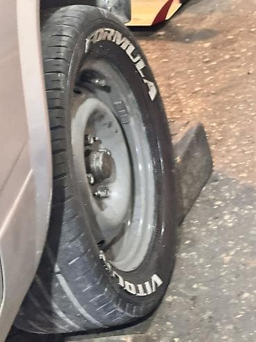 (Disk satılmlr yalnız təkərlər)Vitour Formula şin və polad disk