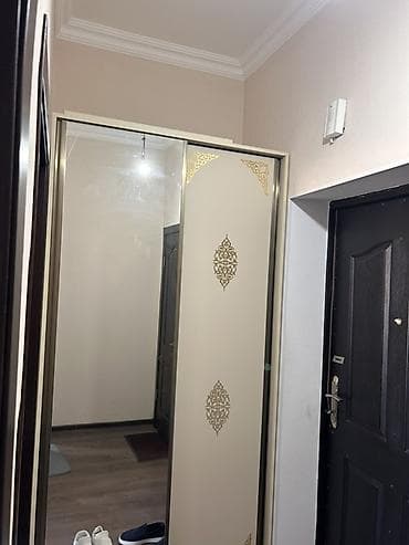 9 mkr: 1 otaqlı, 33 kv. m — 4