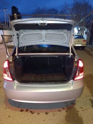 mersedes benz 190: Hyundai Accent: 1.5 l | 2007 il Sedan — 5