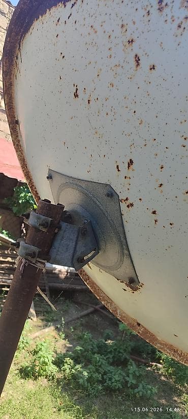 Техника и электроника: 1.10 ölçülü peyk antena. - Material: qalın metal güzgü, sərt — 2