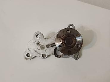 su pompadı: GM su nasosu (water pump) – orijinal detal. Xüsusiyyətlər: - Üzərində — 1