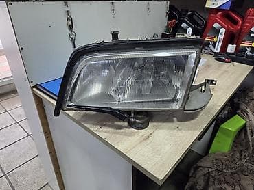 124 fara: Sağ, Yaxın və uzaq vuran işıqlar Mercedes-Benz — 1